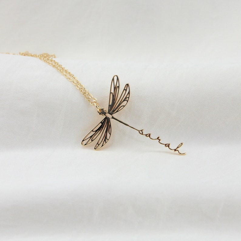 Custom Dragonfly Necklace with Name, Minimalist Dainty Personalized Dragonfly Necklace, Necklace for Women, Memorial Gift for Her/Mom