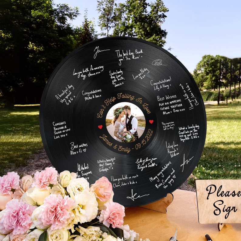 Personalized Wedding Guest Book Alternative - Custom Record Guestbook Vinyl with Family Name & Title Song, Modern Wedding Decorations