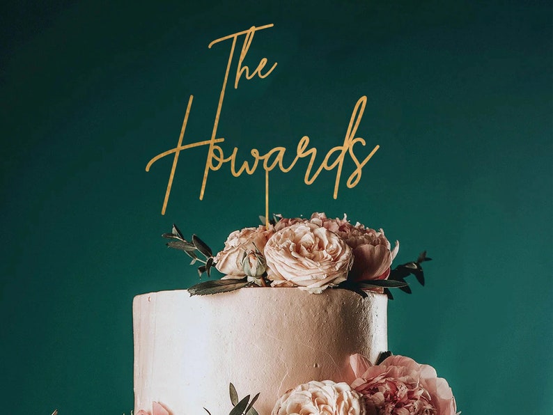 Personalized Rustic Wood Wedding Cake Topper: Mr & Mrs Script