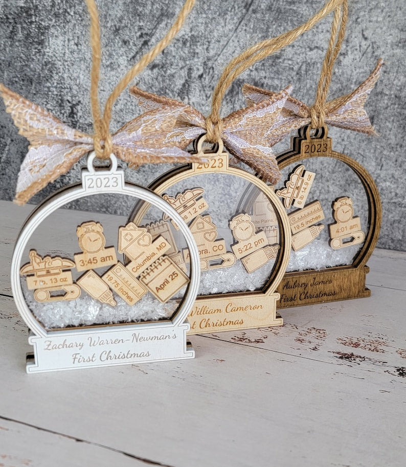 Baby's First Christmas Ornament AnY Year, Customized Babies 1st Christmas, Personalized Baby Name, Christmas Tree Ornaments, New Baby Gift