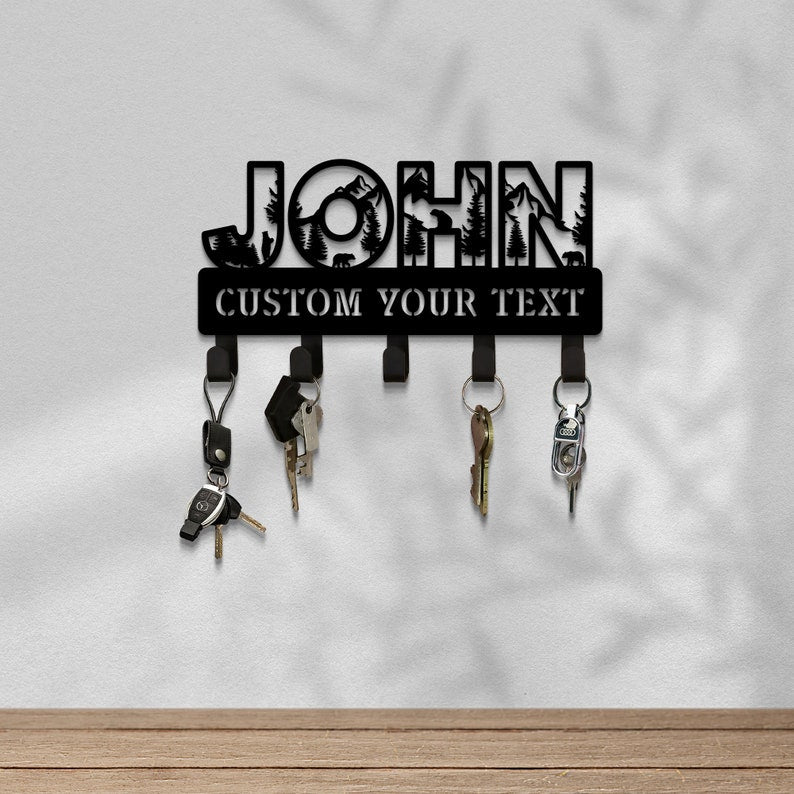 Custom Name Forest Bear Key Holder for Wall, Metal Key Holder, Custom Key Rack with Mountains, Wildlife Lover Gift, Wall Mounted Key Hooks