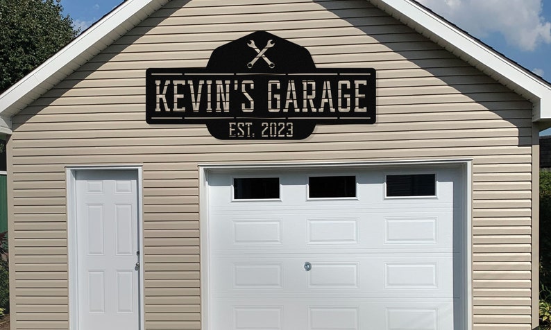 Custom Garage Sign, Personalized Garage Signs, Metal Garage Signs, Garage Hanging sign, Father s Day Gift, Wall Art For Dad, Gift With Name,