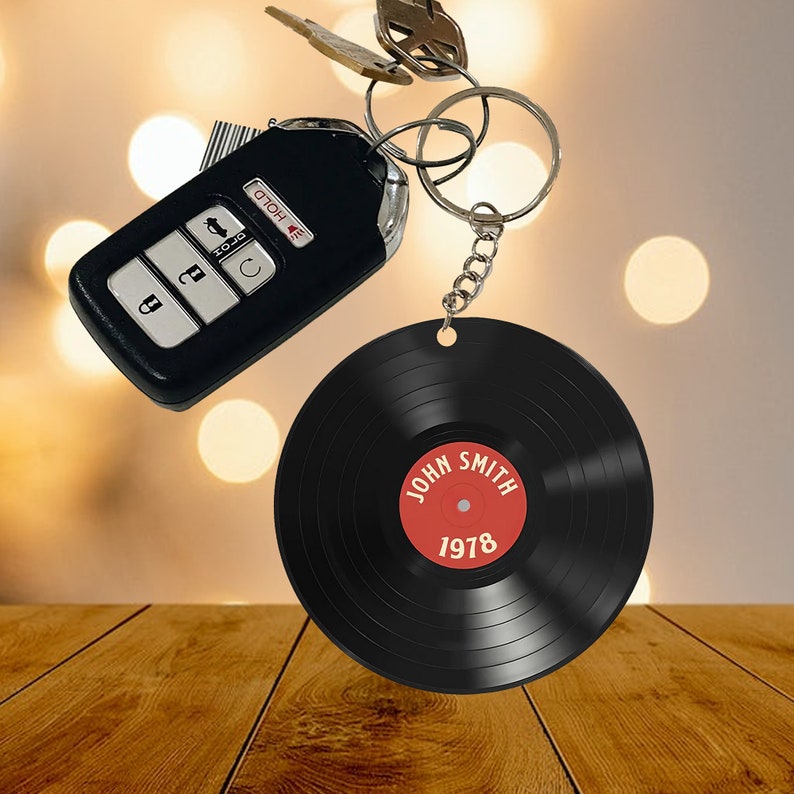 Personalized Vinyl Record Flat Keychain, Vinyl Record Keychain, Music Lovers Keychain, Gift For Vinyl Lovers
