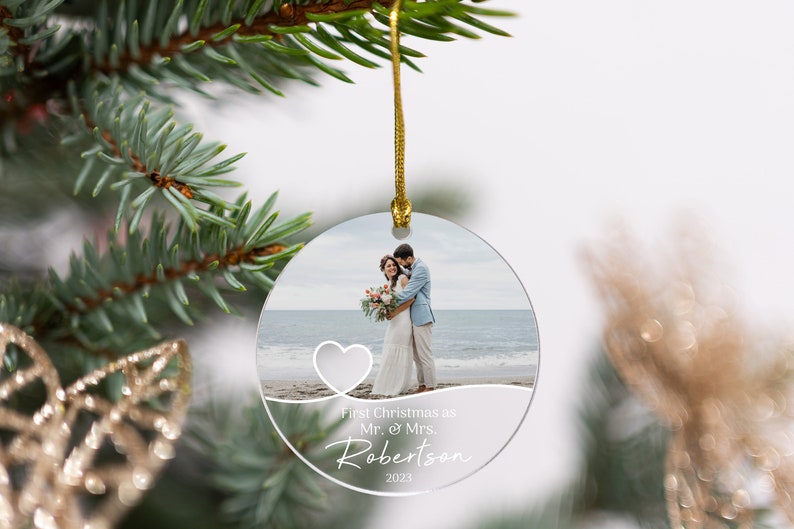 Personalized Photo Ornament for Wedding, Gift For Christmas, Wedding Keepsake Gifts, Custom Bride Picture Ornament, Christmas Name Ornament