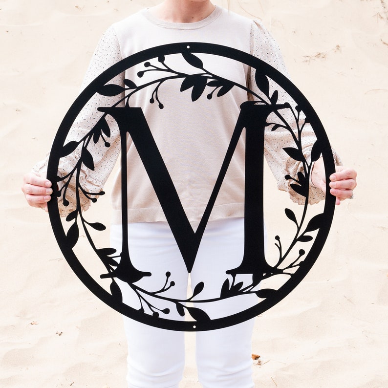 Metal Circle Letter Monogram with Vines | Wall Monogram Sign | Couples Gift | Letter Decor, Letter Vine Monogram | Wedding Gift, Metal Sign