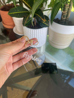Custom acrylic name keychain/ Acrylic heart keychain/ Heart name keychain/ Name keychain/ Engraved name keychain/ Personalized name gift