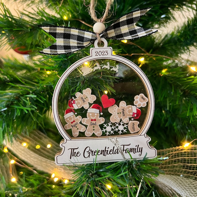 Personalized Gingerbread With Hat Family Christmas Ornament, Custom Family Ornament 2025, 4D Customized Cookie Ornament Gift for Christmas
