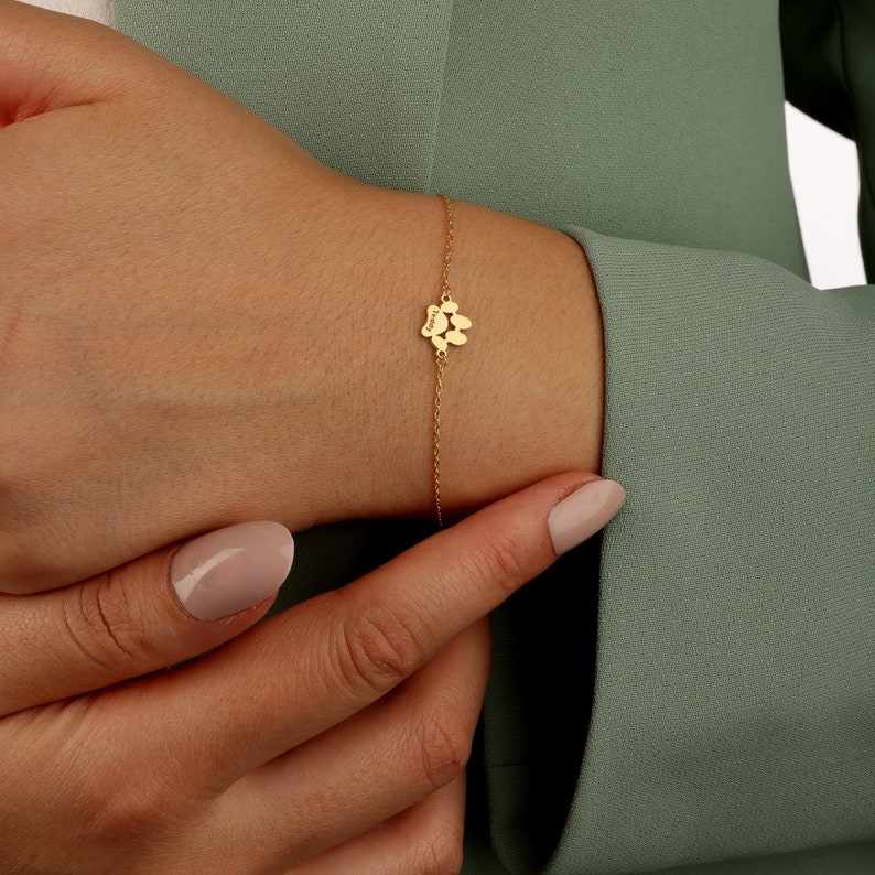 Paw Print Name Bracelet, Personalized Elegant Dog Paw Bracelet, Minimalist Paw Bracelet, Name Bracelet, Pet Bracelet, Christmas Gift