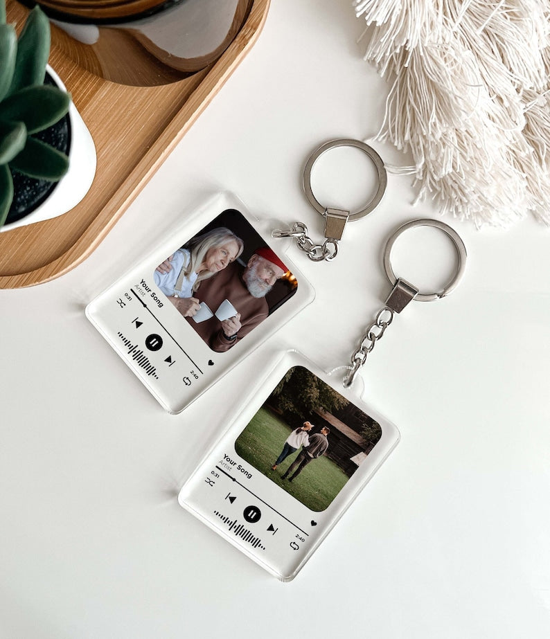 Custom Spotify keychain | Personalized Photo Keychain | Custom Song Plaque Keychain | Keychain For Lovers Friends Couple Wedding Anniversary