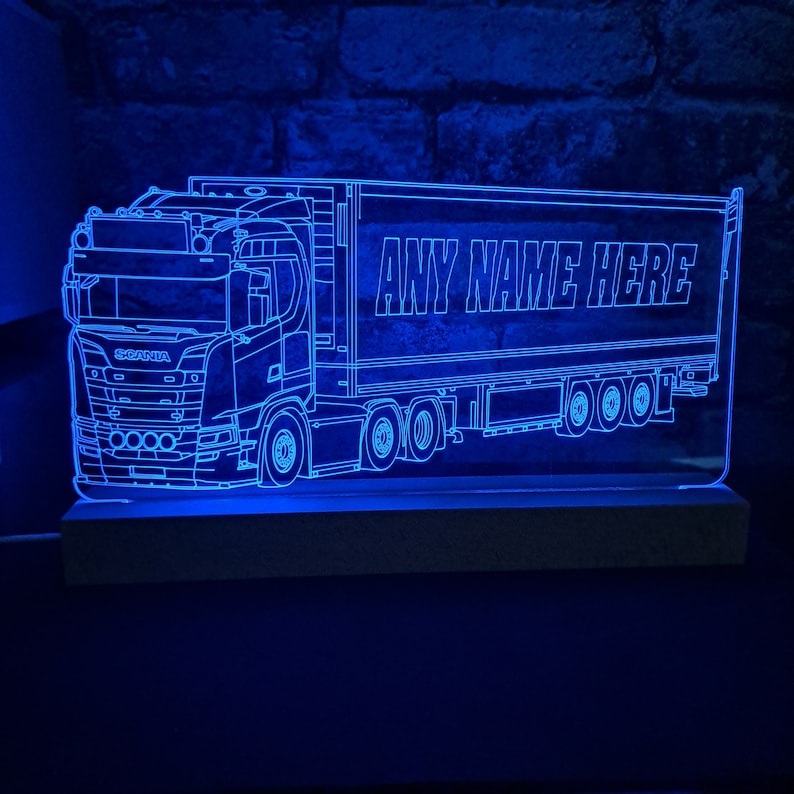 Personalised Lorry with Trailer LED Lamp, Scan Lorry with Trailer, Personalised Truck, Truck with Trailer, Lorry Gift, Trucker Gift, Light