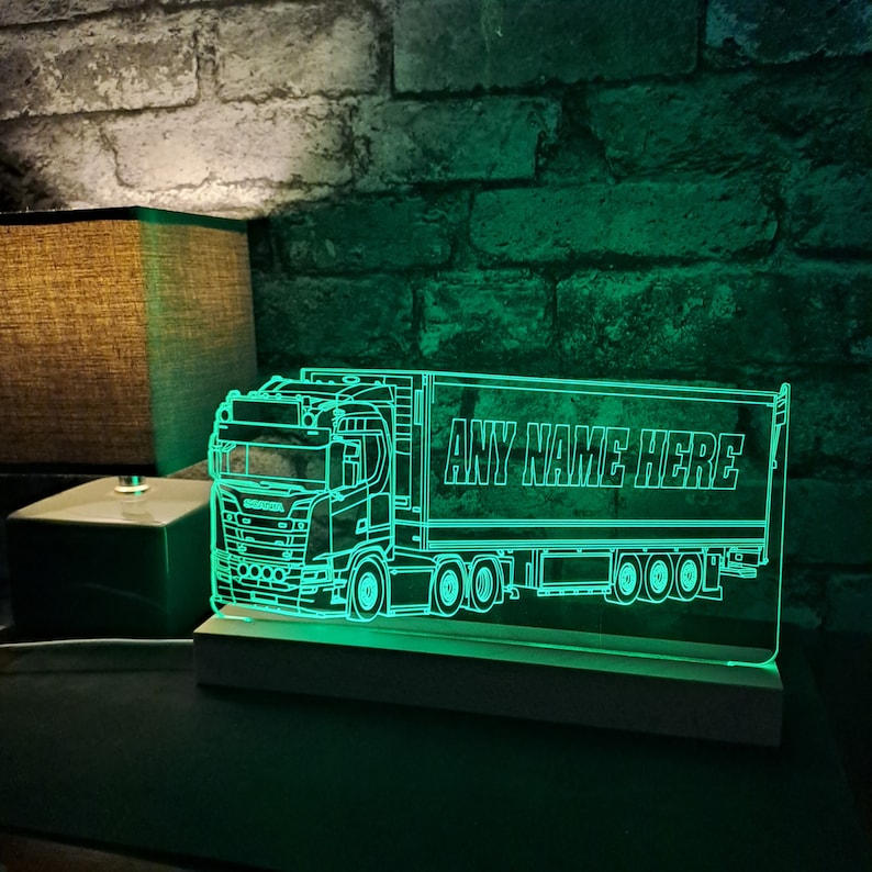 Personalised Lorry with Trailer LED Lamp, Scan Lorry with Trailer, Personalised Truck, Truck with Trailer, Lorry Gift, Trucker Gift, Light