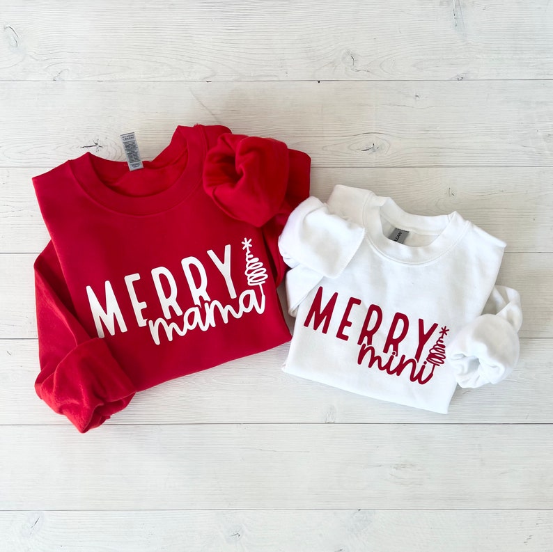 Merry Family Sweatshirts, Mommy and Me Christmas Sweaters, Matching Christmas Sweaters, Christmas Outfit, Matching Christmas Sweatshirts