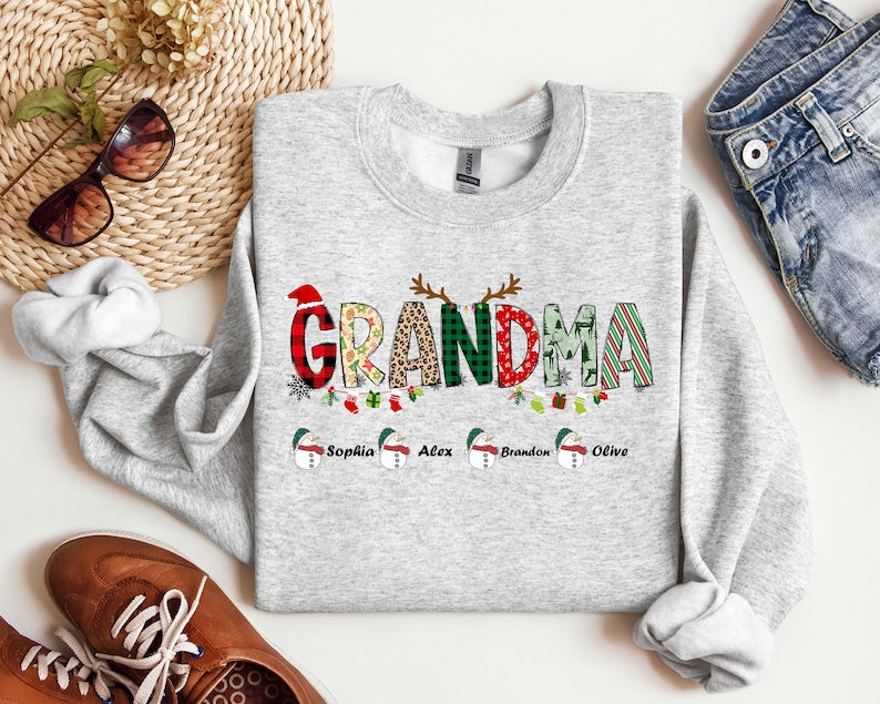 Grandma Sweatshirt, Custom Grandkids Name Shirt, Christmas Grandma Shirt, Christmas Shirt, Christmas Sweatshirt, Christmas Gift For Grandma