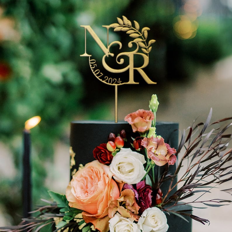 Wooden Wedding or Engagement Cake Topper with a Date and Initials Anniversary Personalised Custom Engagement Wood Decor Bridal Shower