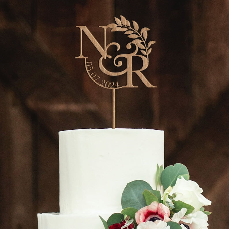 Wooden Wedding or Engagement Cake Topper with a Date and Initials Anniversary Personalised Custom Engagement Wood Decor Bridal Shower