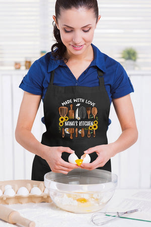 Personalized Apron With Pockets, Nana Apron Made With Love, Mama Apron Gift, Valentine Mothers Day or Birthday Gift for Nana or Grandma