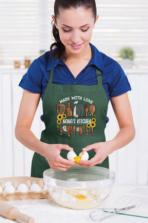 Personalized Apron With Pockets, Nana Apron Made With Love, Mama Apron Gift, Valentine Mothers Day or Birthday Gift for Nana or Grandma