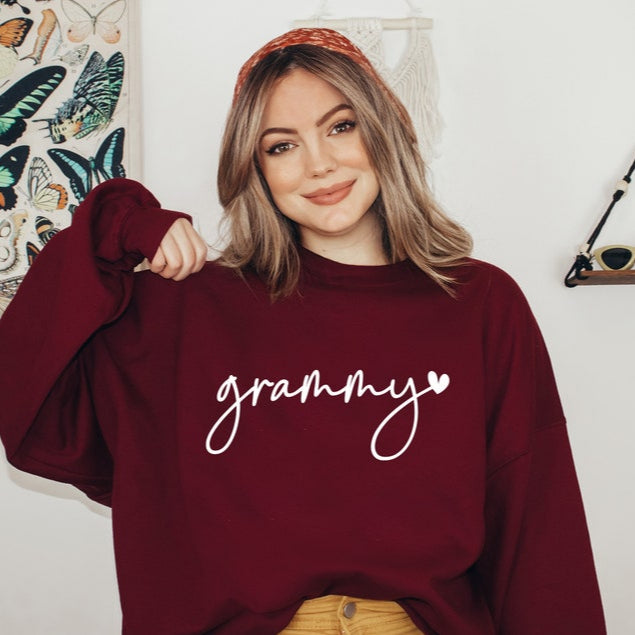 Custom Grammy Sweatshirt Kids Name on Sleeve, Custom Grammy Sweatshirt, New Mom Sweatshirt, Gift For Mom, Grandma Gift