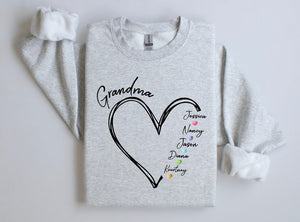 Custom Grandma Sweatshirt with Grandkids Names, Grandma Heart Sweat, Grandkids Name Shirt, Gift For Grandma, Nana Crewneck, Abuela Gifts