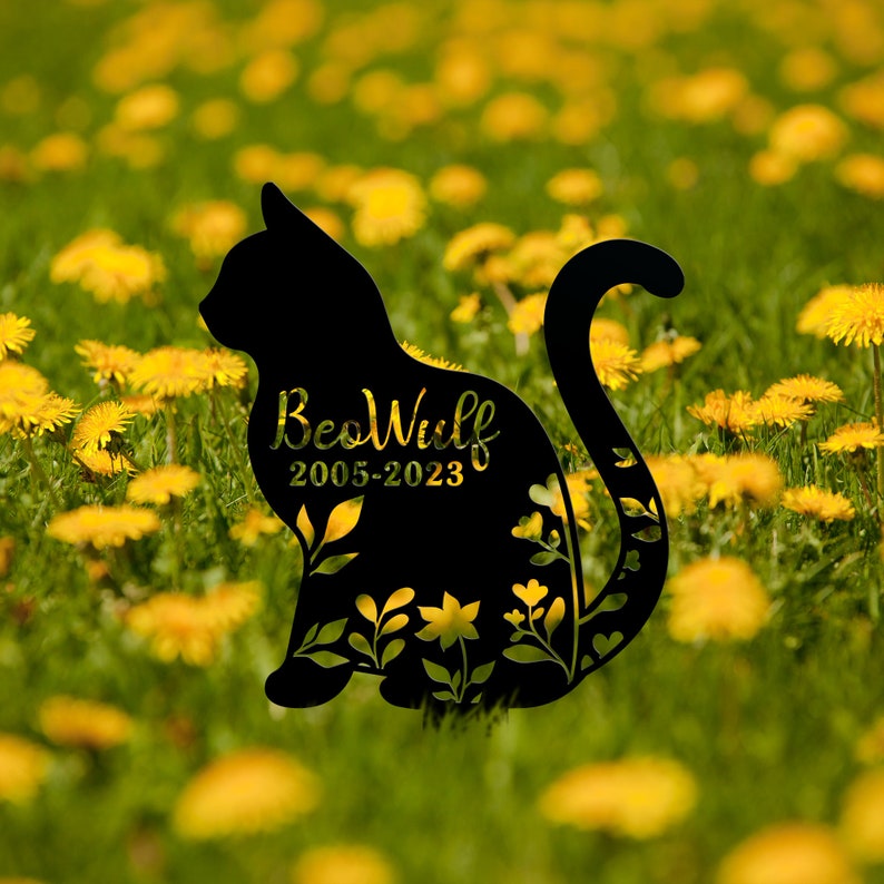 Custom Cat Memorial Stake, Metal Stake, Cat Loss, Sympathy Sign, Pet Grave Markers, Remembrance Stake, Garden Decor, Flower Cat