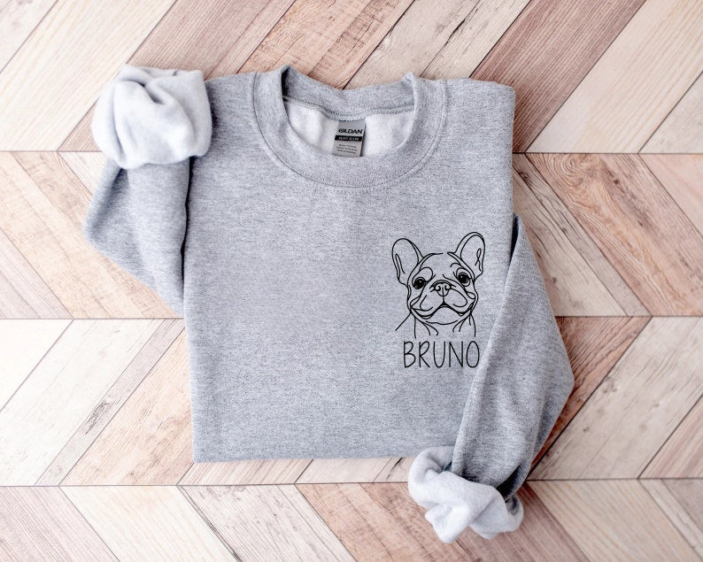 Custom French Bulldog Sweatshirt | Personalized Frenchie Crewneck | Dog Mom Sweater | Bulldog Shirt | Pet Lover Gift | Frenchie Sweatshirt