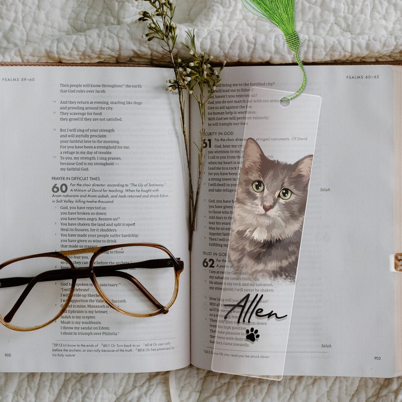Personalized Portrait Pet Bookmark, Pet Memorial Gift Bookmark, Bookmark For Book Lovers, Custom Pet Portrait Bookmark, Book Lover Gifts