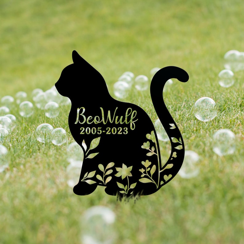Custom Cat Memorial Stake, Metal Stake, Cat Loss, Sympathy Sign, Pet Grave Markers, Remembrance Stake, Garden Decor, Flower Cat