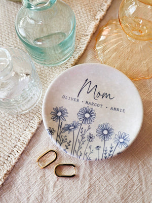 Mothers Day Gift - Personalized Ring Dish - Gift for Mom - New Mama - Perfect Grandma Gift - Mothers Day Gift from Daughter - Wildflower