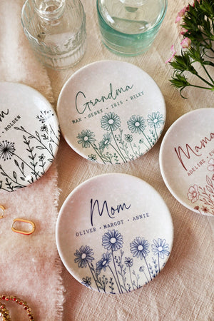 Mothers Day Gift - Personalized Ring Dish - Gift for Mom - New Mama - Perfect Grandma Gift - Mothers Day Gift from Daughter - Wildflower