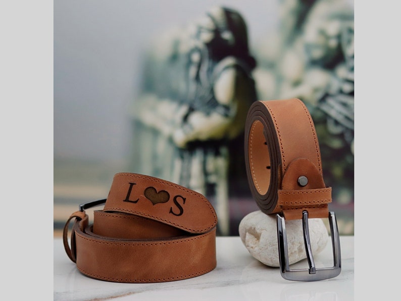 Personalized Men Black Leather Belt, Handcrafted Full Grain Belt, Unique Gift for Boyfriend, Anniversary & Valentine's Day, Custom Name Belt