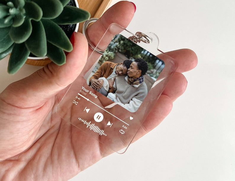 Custom Spotify keychain | Personalized Photo Keychain | Custom Song Plaque Keychain | Keychain For Lovers Friends Couple Wedding Anniversary