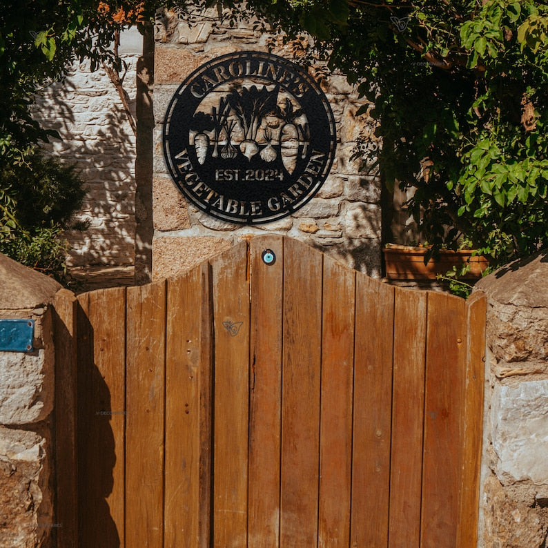 Custom Garden Sign, Personalized Vegetable Sign, Garden Decor, Gardeners Gift, Personalized Garden Sign, Metal Yard Art, Garden Metal Sign