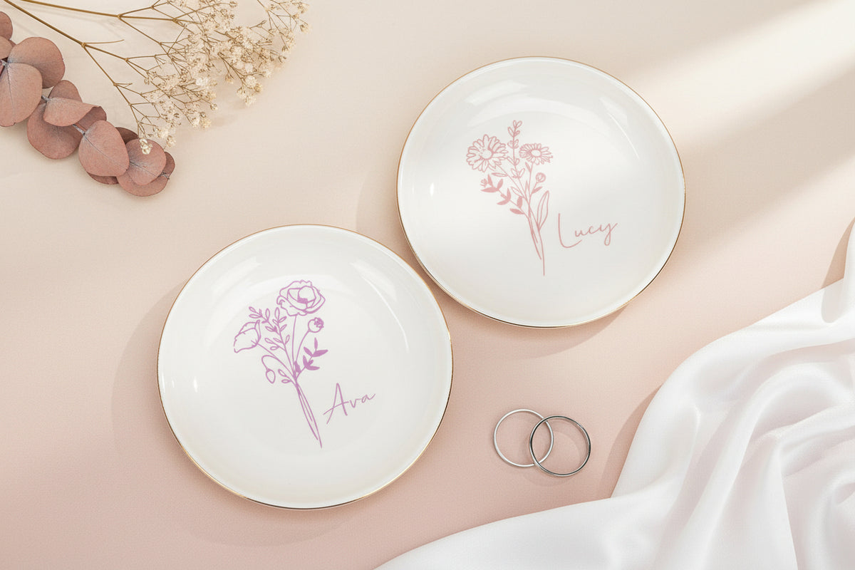 Custom Birth Flower Ring Dish,Wedding Ring Dish,Bridesmaid Gift,Wedding Engagement Gift,Gift for Women,Moms Birthday Gift,Best Firend Gift