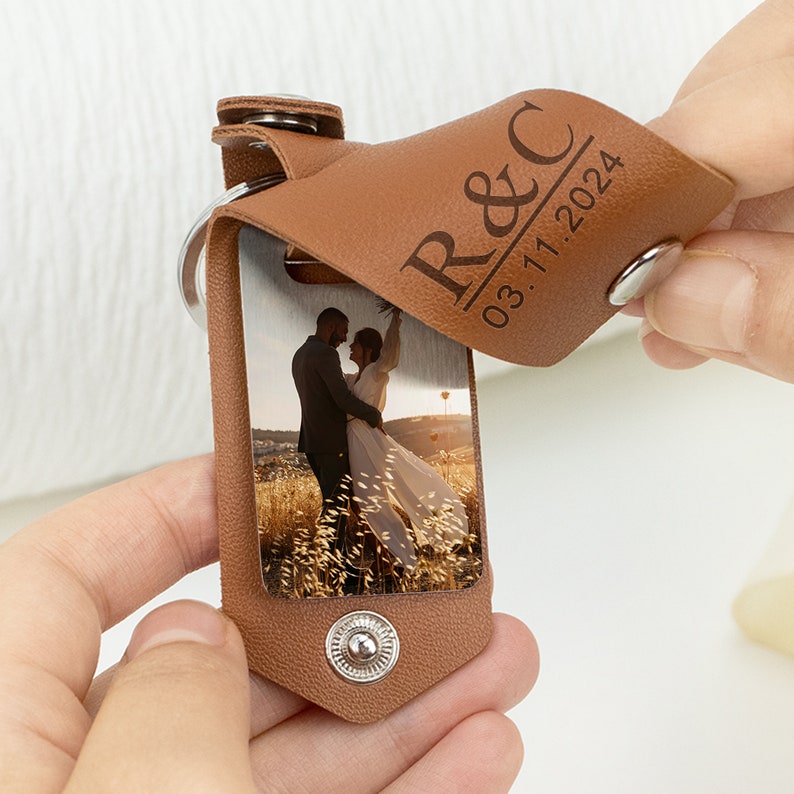 Personalized Mens Leather Keychain with Photo, Metal Tag Photo Keychain, Engraved Key Chain, Gifts for Couples, Valetine's Day Gifts