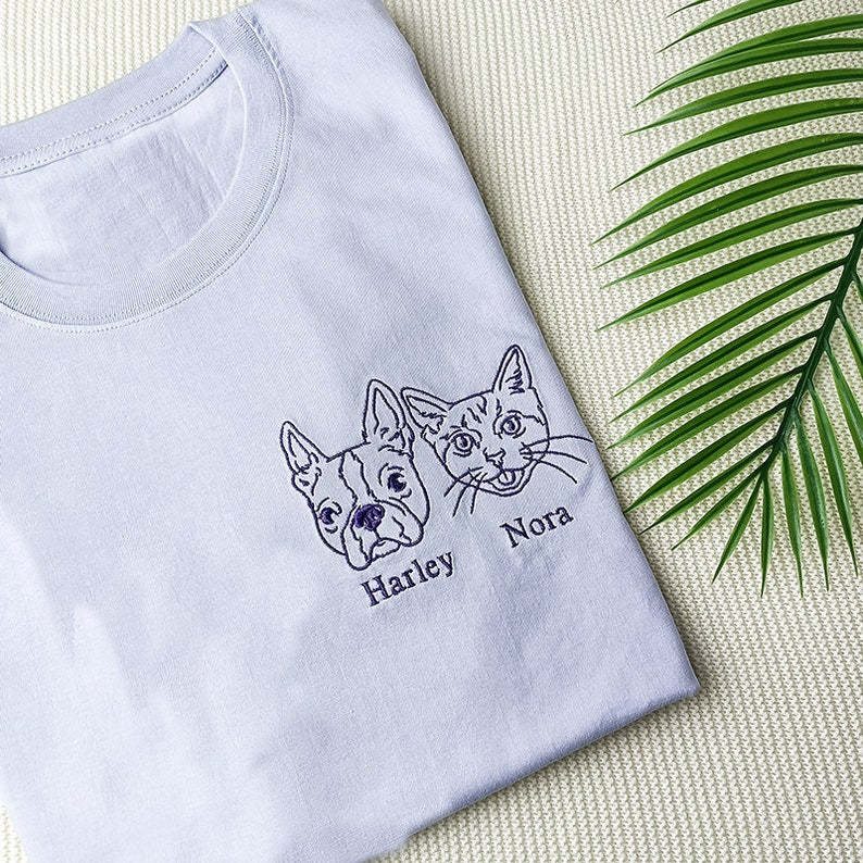 Personalized embroidered custom pet with photo shirt - Handmade shirt