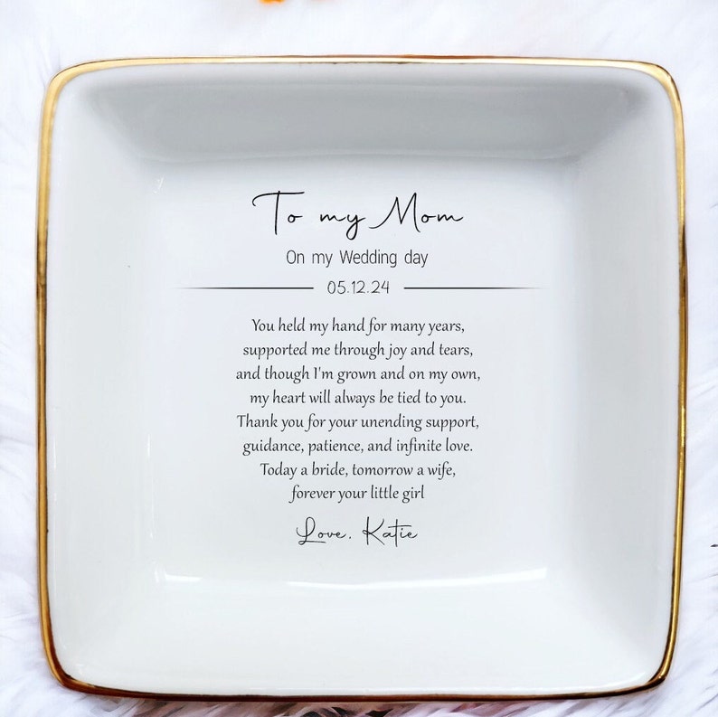 To My Mom On My Wedding Day Personalized Ring Dish/Mother of the bride Gift/Gift For mom/Wedding Gift for Mom/Bridal Shower Gifts/Mom Gifts