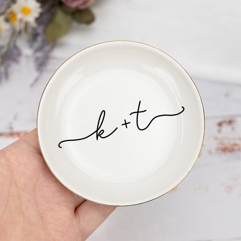 Personalized Ceramic Ring Dish, Wedding Ring Dish, Initials and Date Jewelry Dish, Valentines Day Gift for Wife Girlfriend, Anniversary Gift