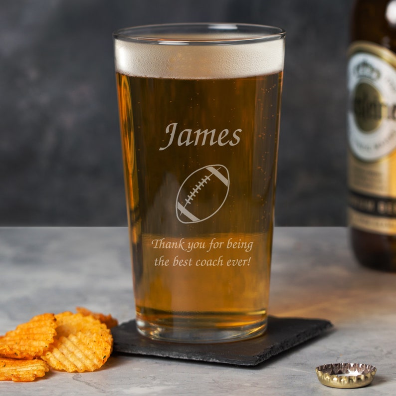 Personalised Rugby Glass Pint Gifts Ideas Presents For Birthday 18th 21st 30th 40th Mens Him Dad Son Managers Coach Season