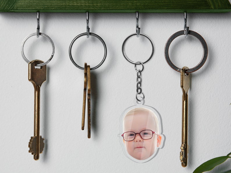 Fathers Day Gift, Personalized Baby Face Keychain, Photo Face Cutout Keychain, Baby Boy Girl Face on Keychain, Gift for Mom, New Dad Gift