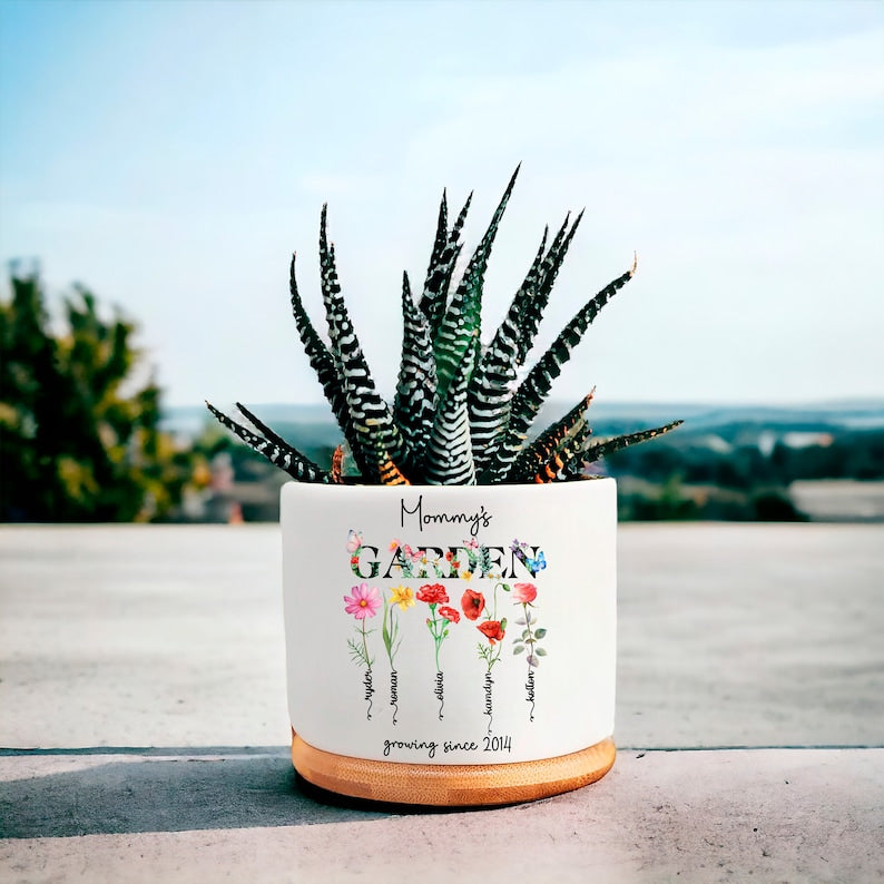 Personalized Birth Month Ceramic Flower Pot, Unique Mother's Day Gift for Her, Gift for Grandma, Mom, Wife, Indoor/Outdoor Potter Plant Pot