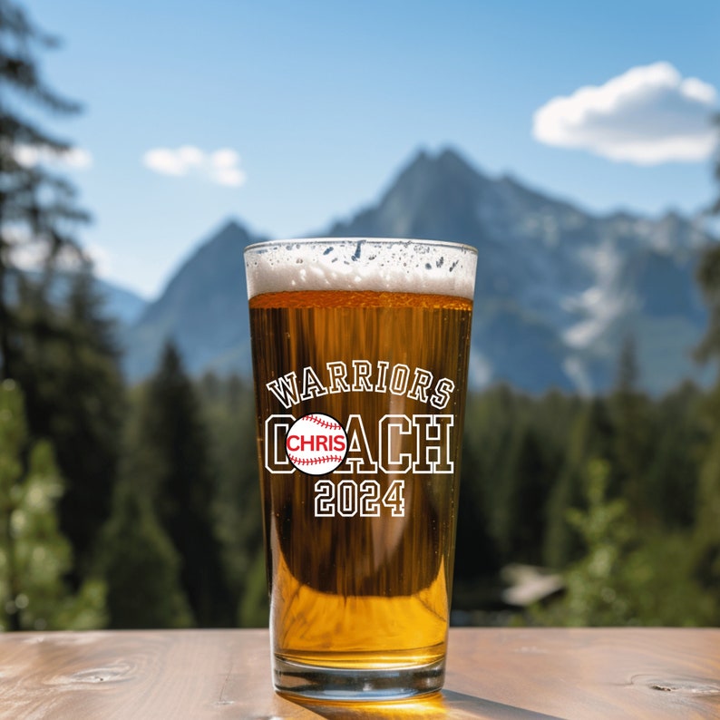 Baseball Coach Pint Glass, Baseball Coach Beer Glass, End Of Season Personalized Baseball Coach gift, Assistant Baseball coach Custom gift