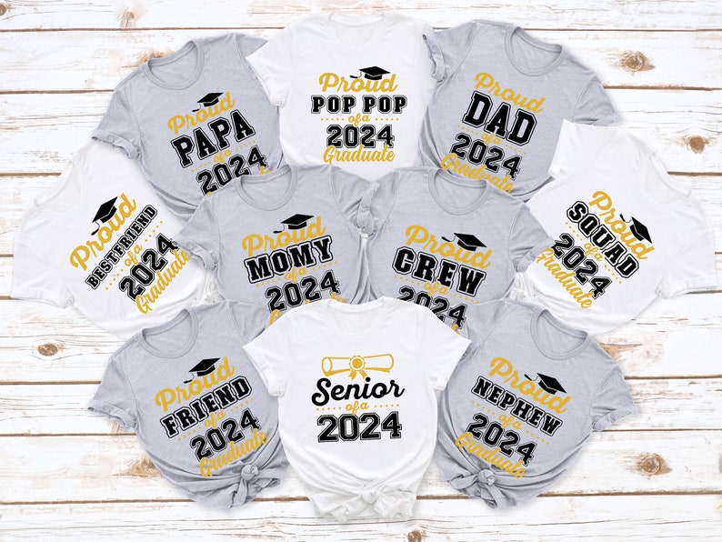 Graduation Mom Dad Shirts, Graduation Squad T-Shirt,Family Graduate Sweatshirts,Graduation Senior 2025 Tee,Graduate Gifts,Proud Family Shirt