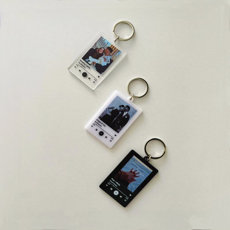 Personalized Song Keychain, Custom Photo Keychain, Music Keychain, Unique Gifts for Her, Album Keychain, Gift for Couple, Song Keyring