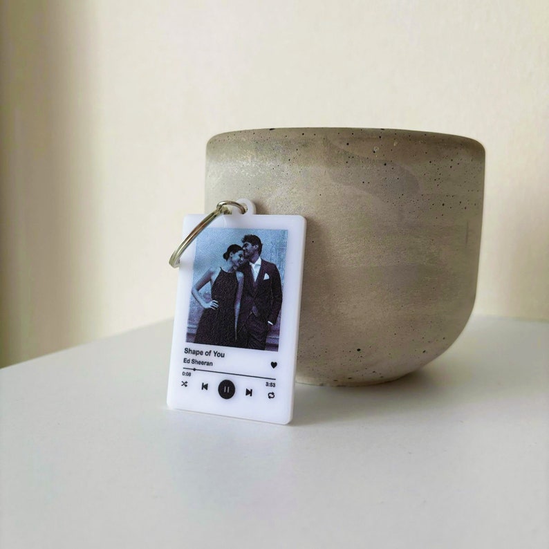 Personalized Song Keychain, Custom Photo Keychain, Music Keychain, Unique Gifts for Her, Album Keychain, Gift for Couple, Song Keyring