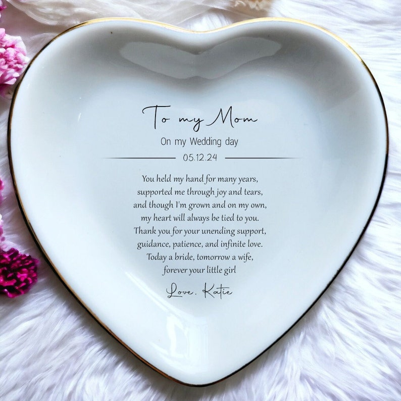 To My Mom On My Wedding Day Personalized Ring Dish/Mother of the bride Gift/Gift For mom/Wedding Gift for Mom/Bridal Shower Gifts/Mom Gifts