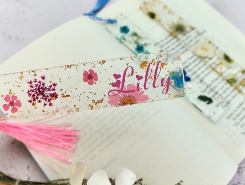 Custom Pressed Flower Resin Bookmark White Daisy Spring Wildflower Resin Bookmark Book Accessories Personalized Bookmarks for teacher