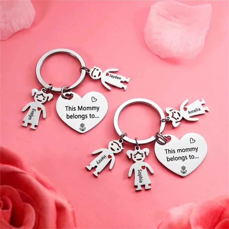 Custom 1-5 Names Keychain Set for Dad , This Daddy belongs to... Kids Charm Keyring Gifts for Him,Husband,Father's Day Gift Idea For Daddy