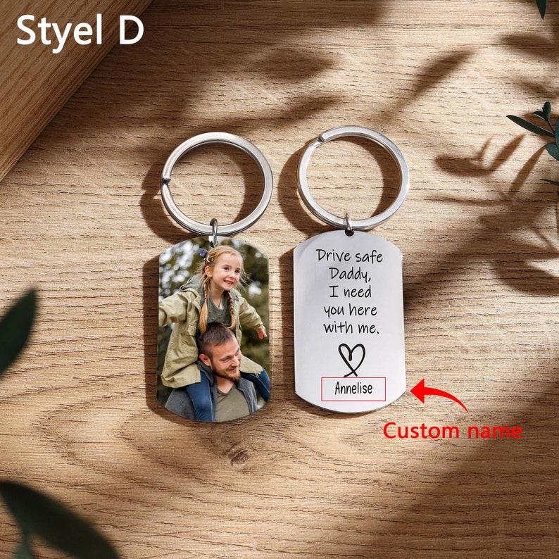 Personalized Kids Picture Keychain for Dad, Custom Name Mens Keychain Family Photo Keyring, Anniversary Gift Ideas, Father's Day Gift