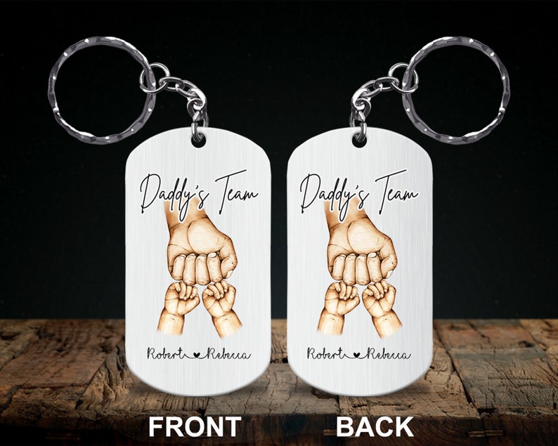 Daddy's Team Keychain, Keyring for Dad, Fathers Day Gift, Personalized Gifts with Kids Names, Dad Gift from Daughter, Family Keychain Gift