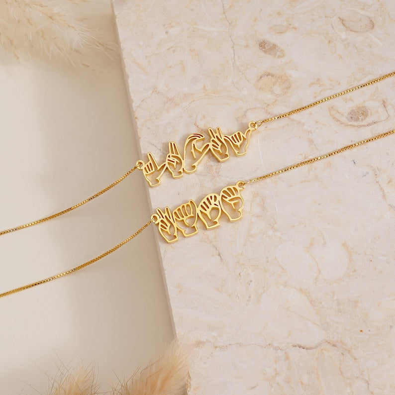 Custom Sign Language Necklace, Name Necklace in Sign Language, Friendship Necklace for Mom, Personalized Necklace for Her, Mothers Day Gift